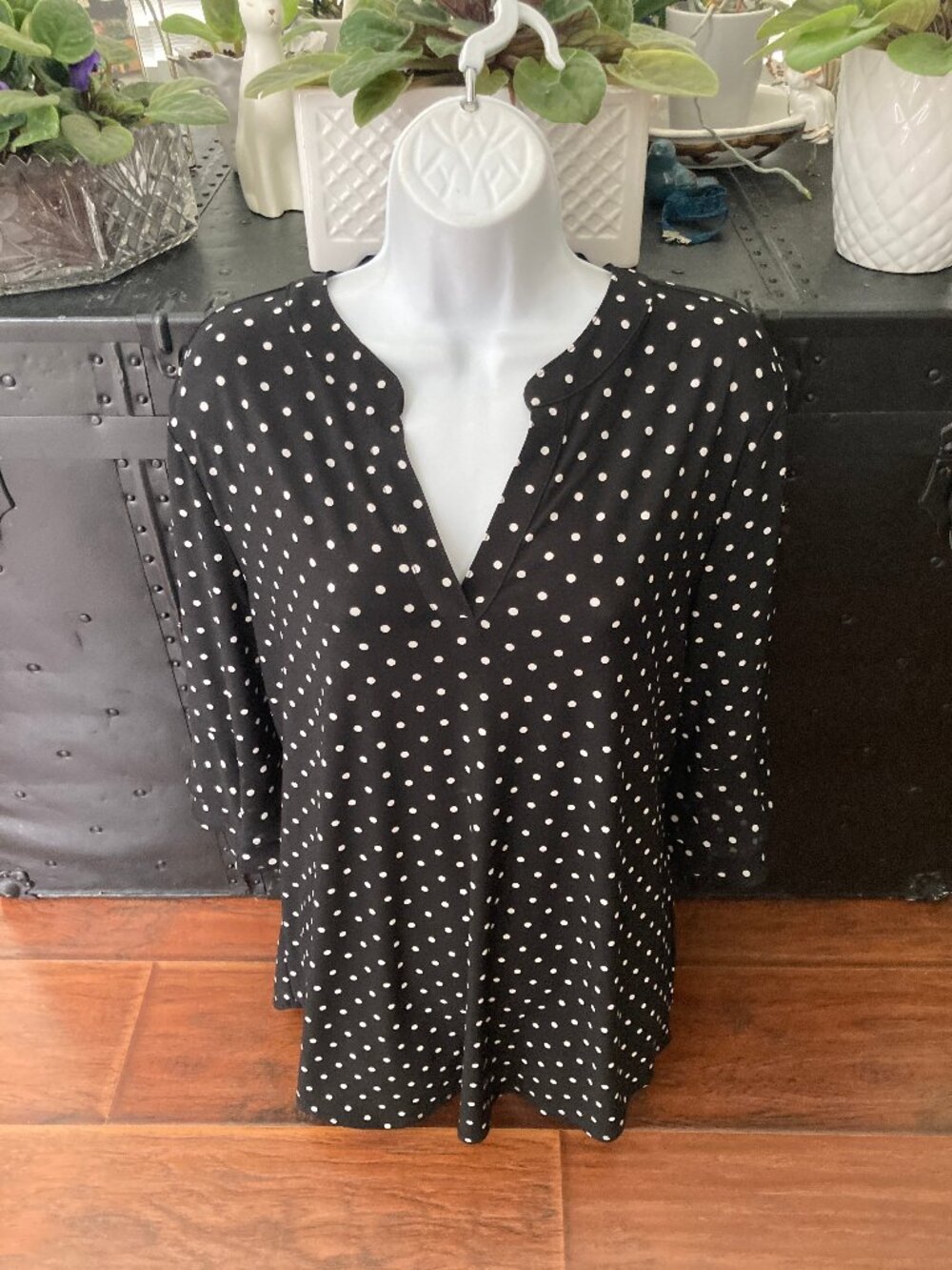 Black Label by Evan Picone Black White Polka Dot Blouse Large